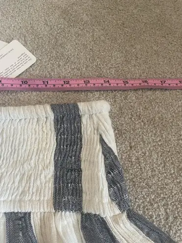 NWT America & Beyond Floral Embroidered Scalloped Hem Stripe Skirt Size S Blue