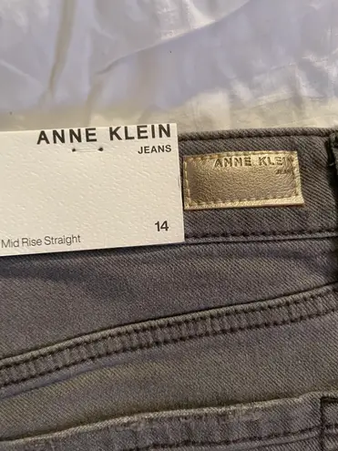 Anne Klein Denim jeans NWT Size 14