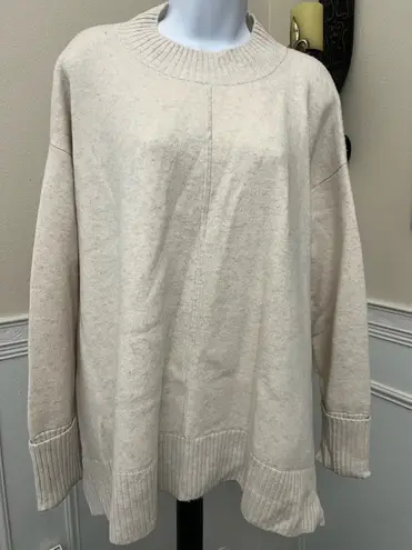 Club Monaco Cashmere Blend Oversized Sweater – Size L (Fits XL–XXL)