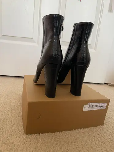 SheIn Black Crocodile Boots