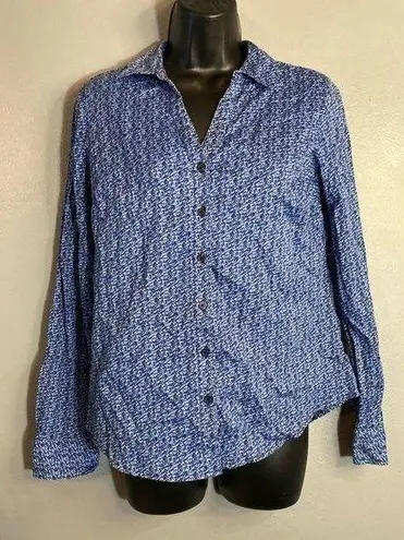 Dana Buchman blue button up long sleeve blouse