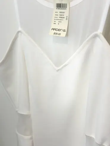 Arden B NWT White sleeveless pull-over mini dress.