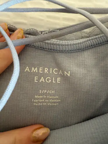 American Eagle  lace top 