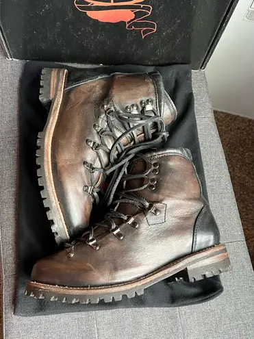 FREEBIRD by Steven Hikers