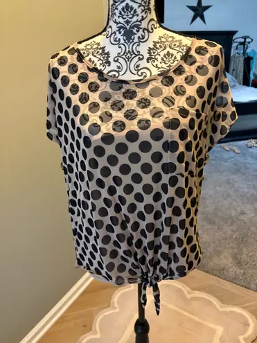 French Laundry size 2X black and tan polkadot top