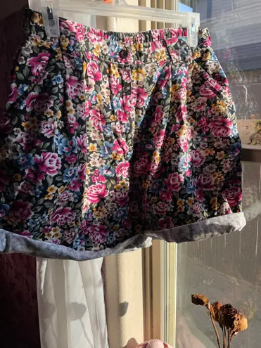 Karen Scott Vintage floral trouser high waist shorts