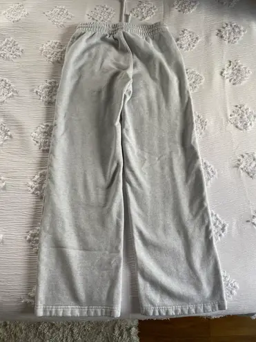 Aritzia TNA sweatpants