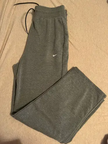 Nike Sweatpants