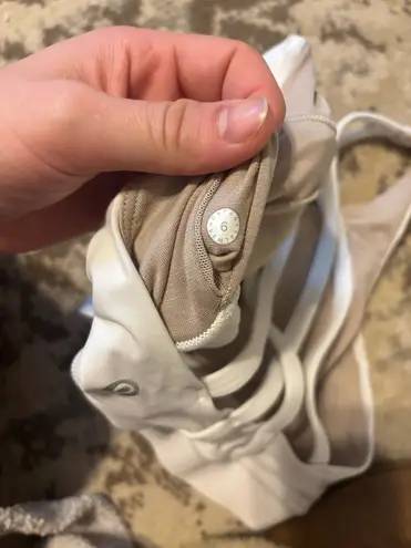 Lululemon  Energy Sports Bra 6 White