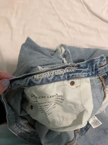 American Eagle Outfitters Moms Jeans