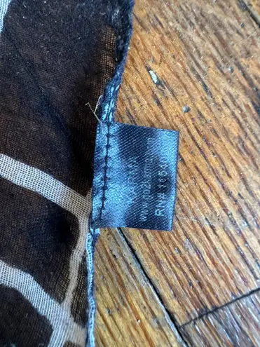 Karma Blue Beautiful patterned scarf/wrap - large 74" x 50" 100% polyester - blue, gold, wt - Image 6