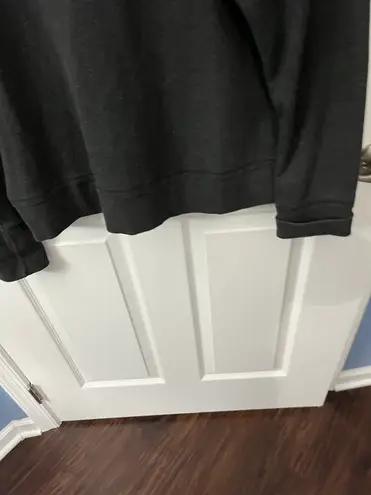 IZOD Grey Zipper Front Sweatshirt In Size XL