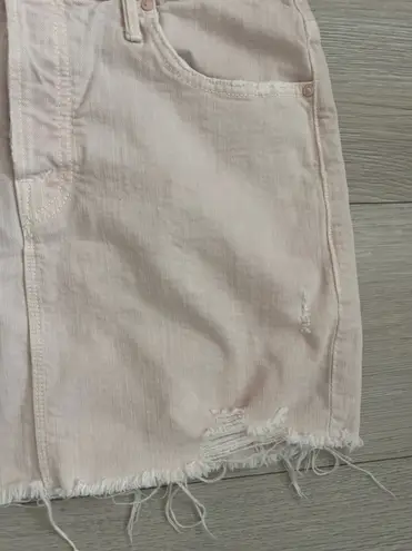 MOTHER Denim MOTHER Superior The Vagabond Mini Fray Skirt in Soft Pink