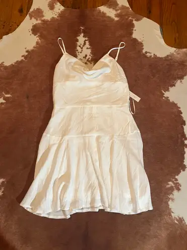 She & Sky  white dress  size large New with tag No flaws