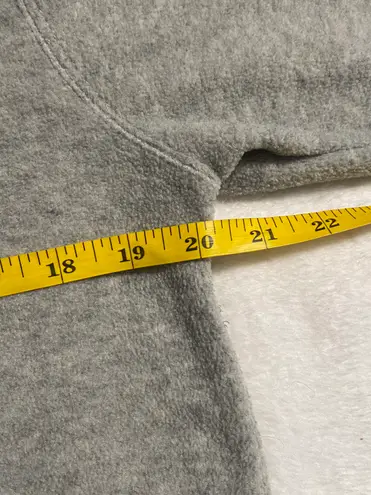 Looney Tunes Vintage Warner Bros On The Prowl Fleece Pullover V Neck Size Small