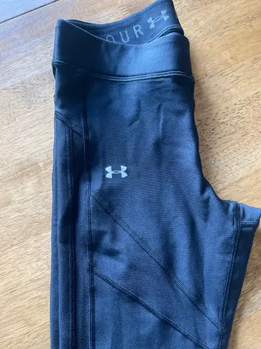 Under Armour Black Cropped Leggings Compression