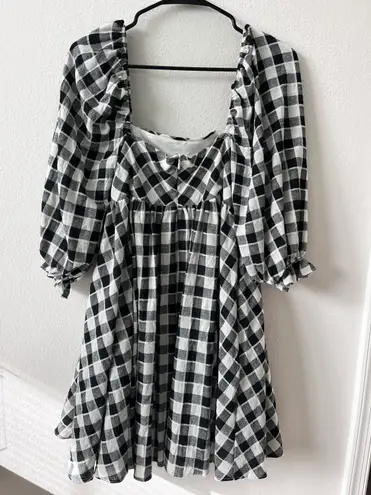 Storia Black And White Checkered Dress