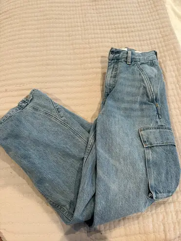 Aritzia Denim Cargo: 90s Millie High Rise