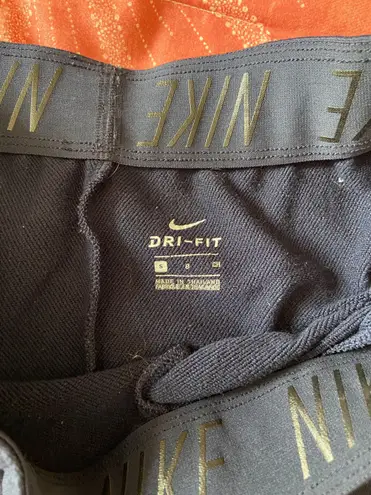 Nike Sweatshorts