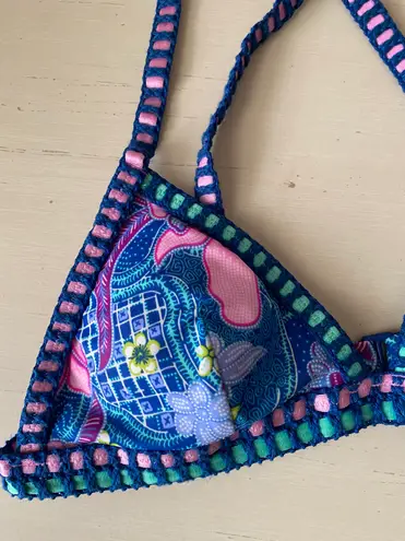 Victoria's Secret Y2k Victoria’s Secret multicolored crochet trim paisley triangle bikini top 