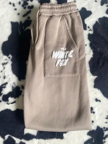 White Fox Boutique Offstage Hoodie and Sweatpants Fawn