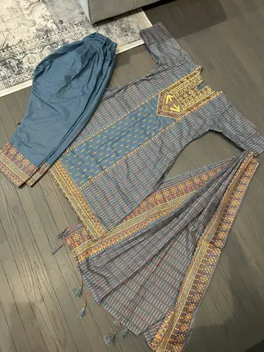 Pakistani/Indian 3pc Blue & Multi Color Embroidery Printed Shalwar Kameez Size M