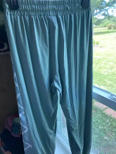 Altar'd State  joggers