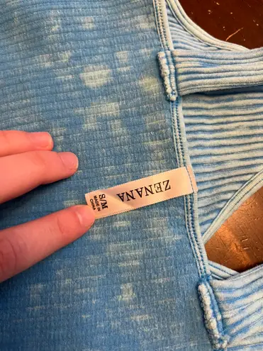 Zenana Outfitters Blue Cropped Tank