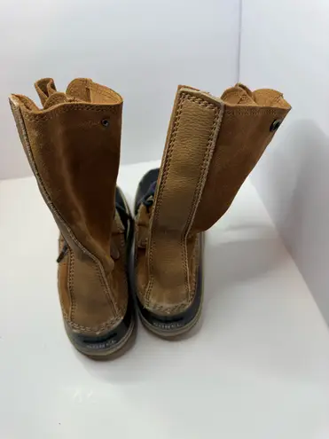 Sorel Joan of Arctic Brown Suede Duck Winter Boots Size 9