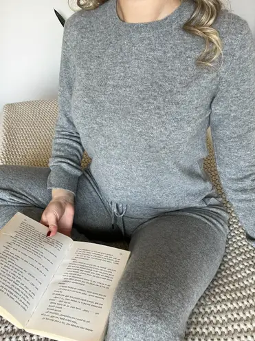 Quince Mongolian Cashmere Straight Leg Pants