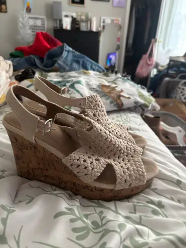 Sonoma  Heeled Sandals - Image 2