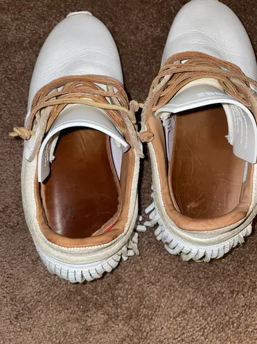 esseutesse Fringe Sneakers White Size 8