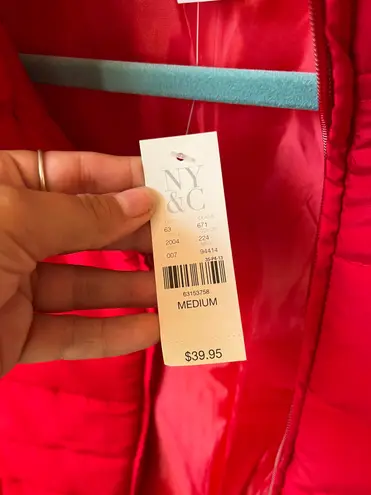 New York & Co. NWT Red Vest