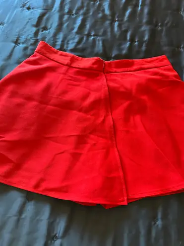 Red Skort Size L