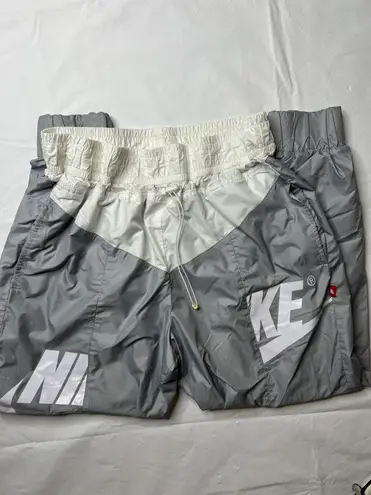 Nike Windrunner Windbreaker Track Jogger Sweatpants