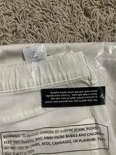 Denim & Co Easy Stretch Denim Crop Wide Leg Jeans Fray Hem A393117 Warm White 14