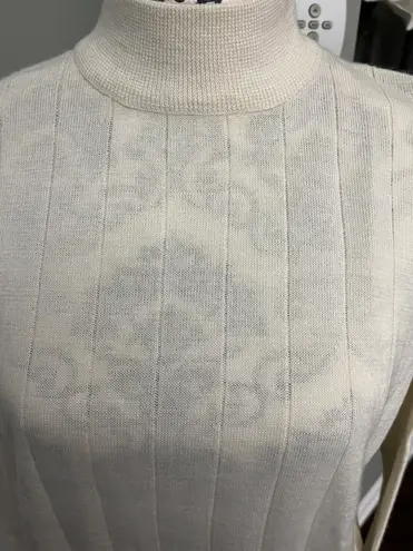 Harvé Benard Havre’ Benard Sport Size Large Beige Mock Neck Sweater