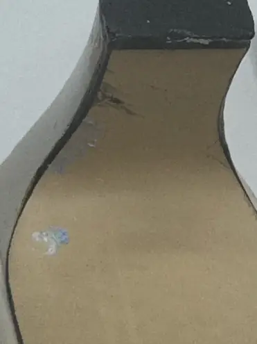 Etienne Aigner 'Taylor' Beige Heels Size 9.5M