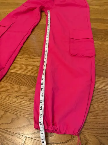 High waist parachute cargo pants in hot pink size M Size M