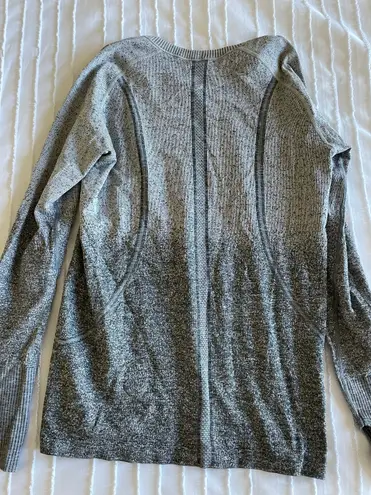 Lululemon  Swiftly Tech Long Sleeve