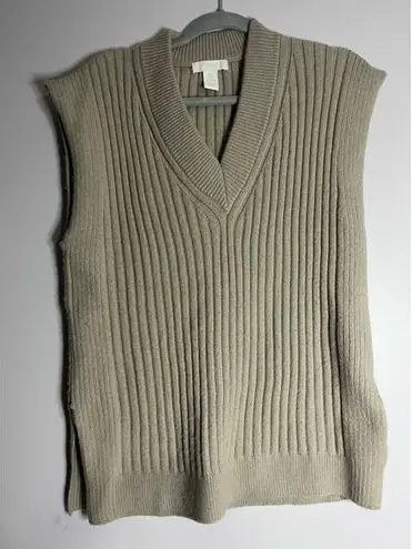 H&M Rib-knit Sweater Vest sz small/medium - Image 1