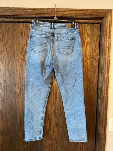 American Eagle Outfitters Moms Jeans