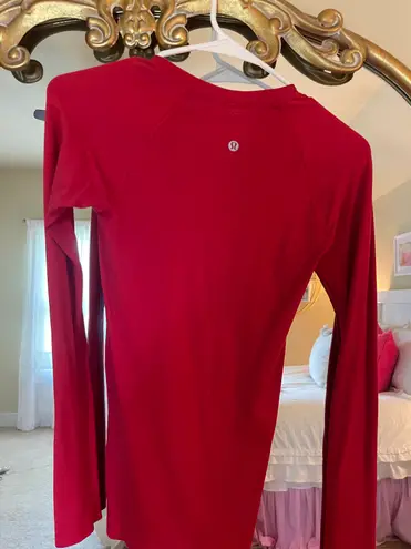 Lululemon Swiftly Tech Long Sleeve