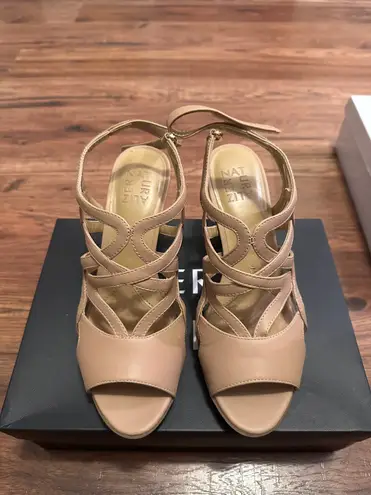 Naturalizer Nude Heels