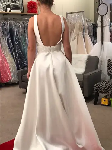 Homecoming Or Prom Dress White Size 2