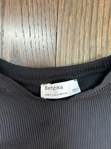 Bershka  Ribbed Cropped Tank Top in Black