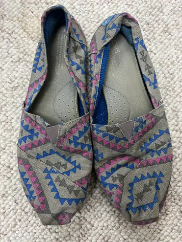 Toms 