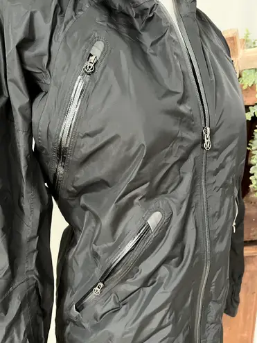 Lululemon Run Make it Rain Jacket Black