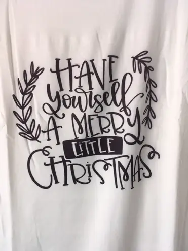 Merry Little Christmas Shirt, XL🎄