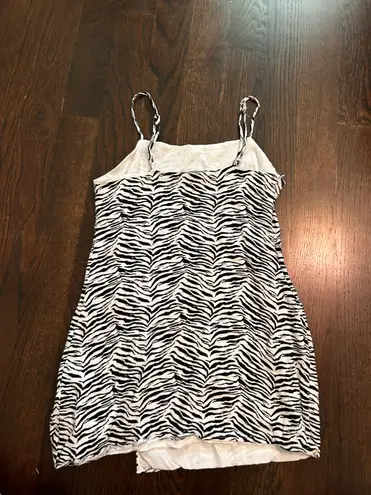 Kendall + Kylie  Zebra Dress